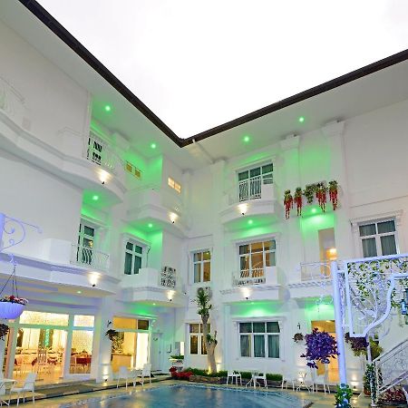 Sahira Butik Pakuan Syariah Hotel Bogor Exteriör bild