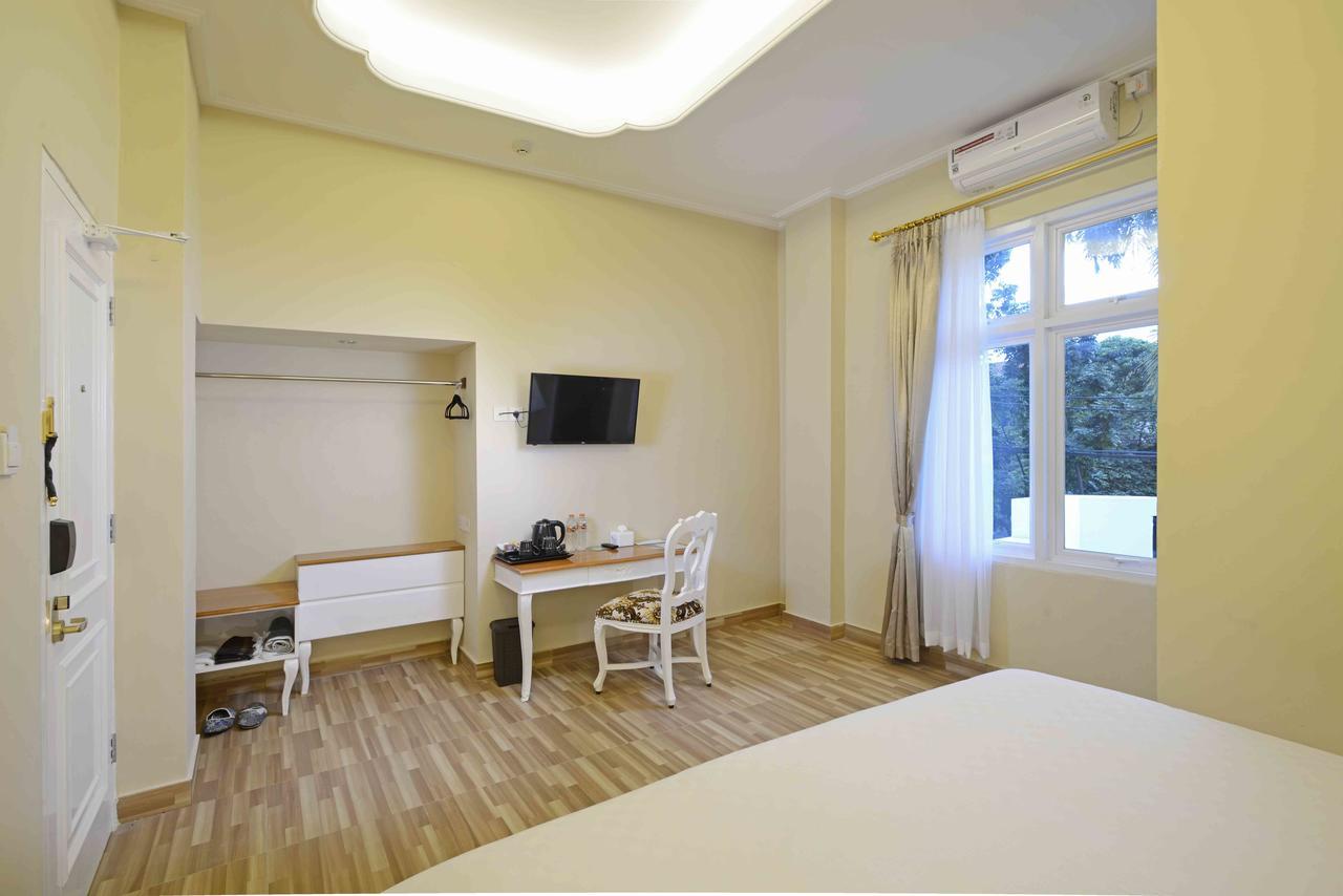 Sahira Butik Pakuan Syariah Hotel Bogor Exteriör bild
